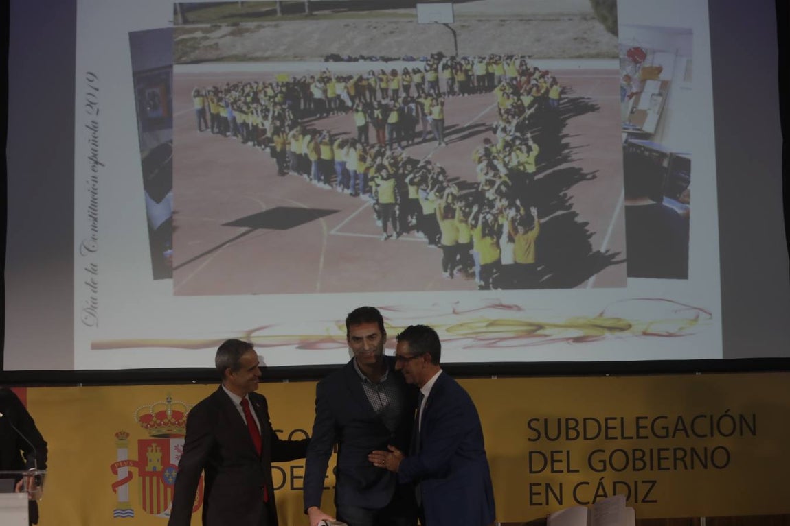 Entrega de distinciones de la Subdelegación por la conmemoración de la Constitución