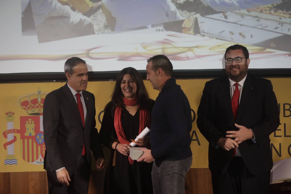 Entrega de distinciones de la Subdelegación por la conmemoración de la Constitución