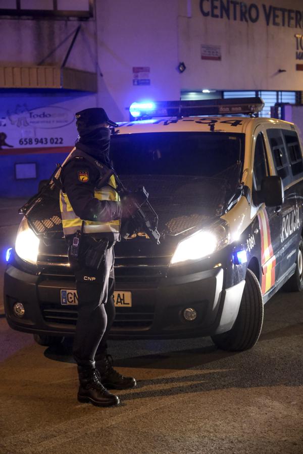 De patrulla con la Policía Nacional por Sanlúcar. Objetivo: mantener el control