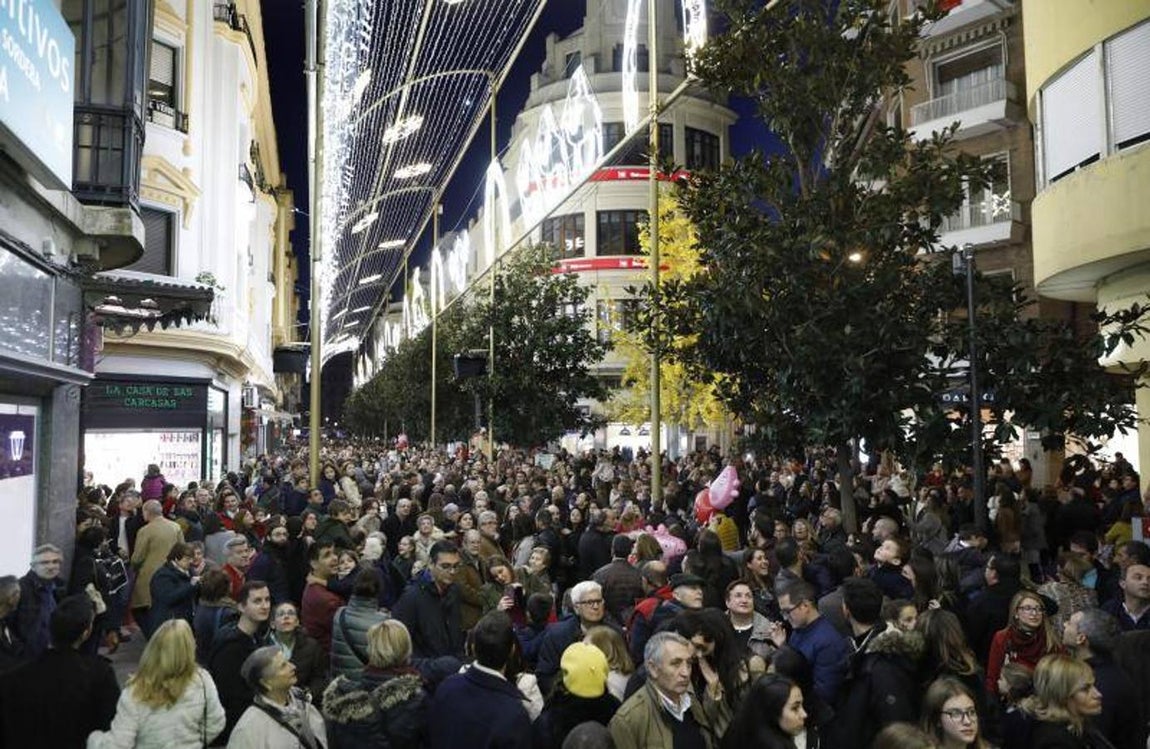 El tercer día del espectáculo de Cruz Conde y el ambiente navideño, en imágenes