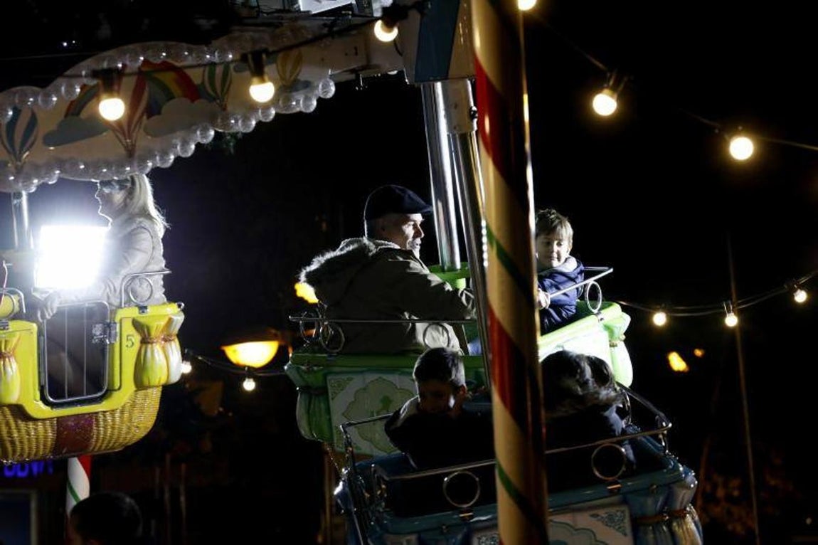 El tercer día del espectáculo de Cruz Conde y el ambiente navideño, en imágenes