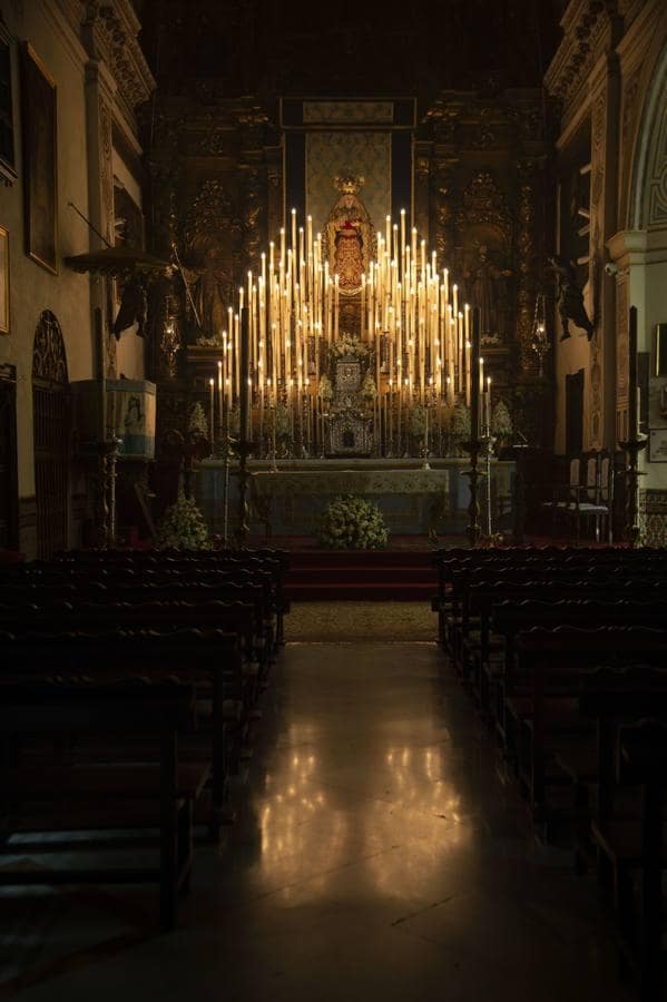 Altar de triduo de la Virgen de la Concepción del Silencio