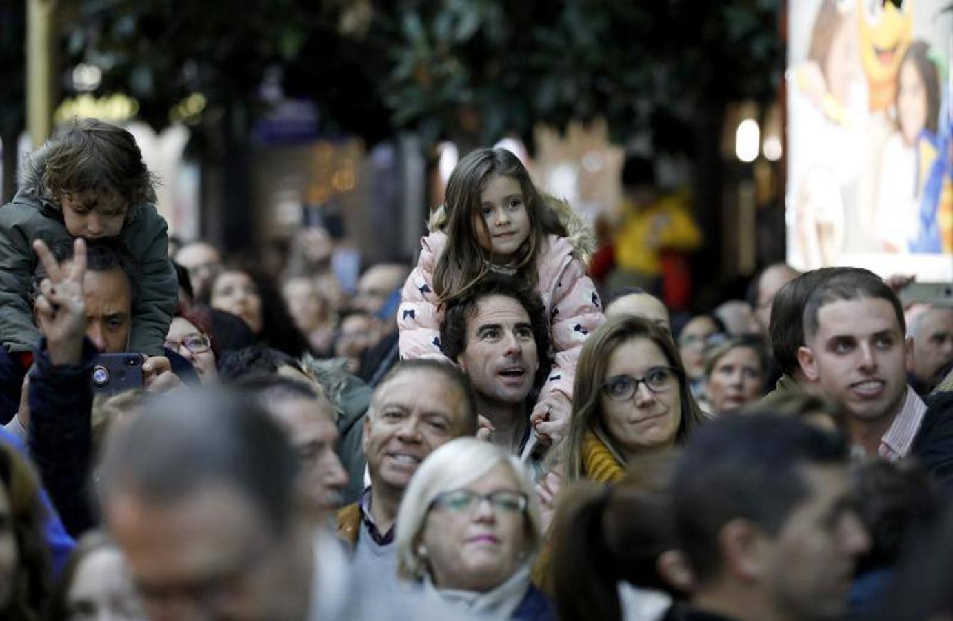 El cuarto día del espectáculo de Cruz Conde y el ambiente navideño, en imágenes