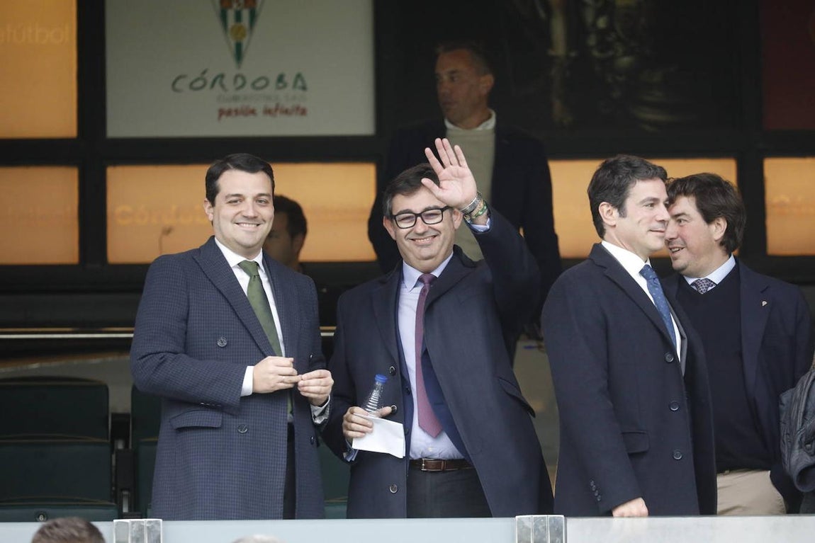 El ambiente en las gradas del Córdoba-Atlético Sanluqueño, en imágenes