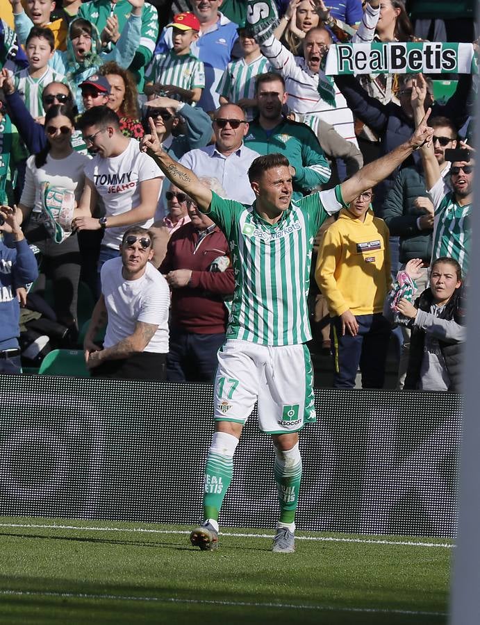 En imágenes, la victoria del Betis frente al Athletic en el Villamarín