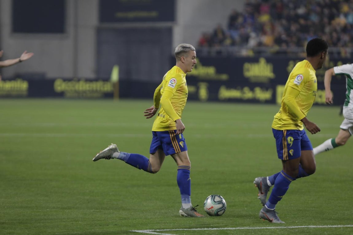 Las imágenes del partido Cádiz C.F. - Elche