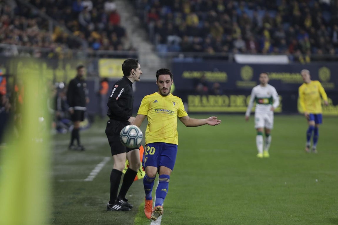Las imágenes del partido Cádiz C.F. - Elche
