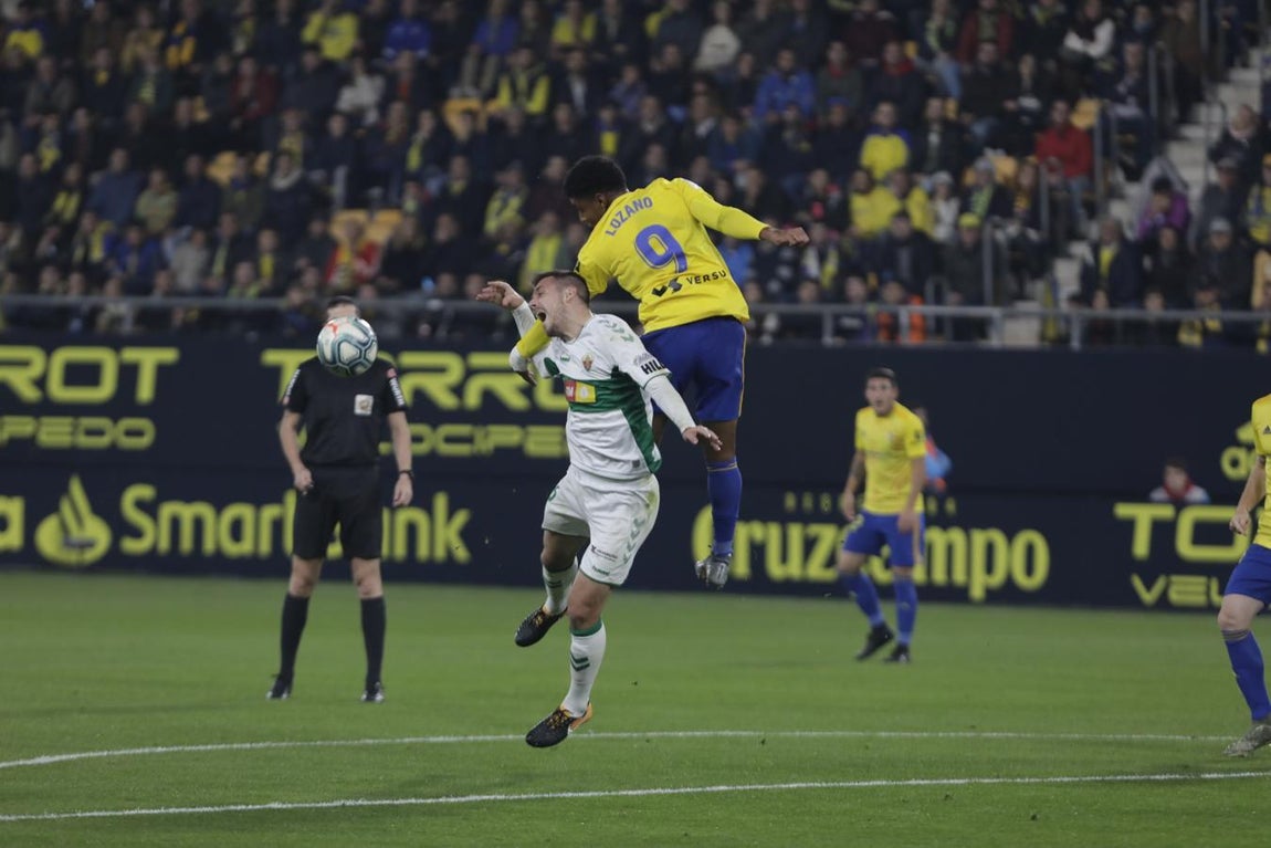 Las imágenes del partido Cádiz C.F. - Elche