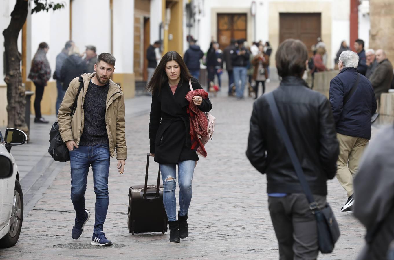 En imágenes, un lunes turístico para despedir el Puente de la Inmaculada en Córdoba