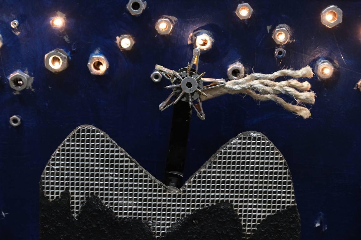 Fotos: El original belén de la Ferretería El Bazar