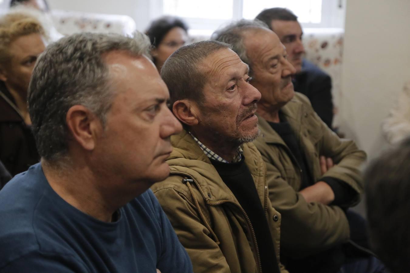 Un día en la casa de acogida Madre del Redentor de Córdoba, en imágenes