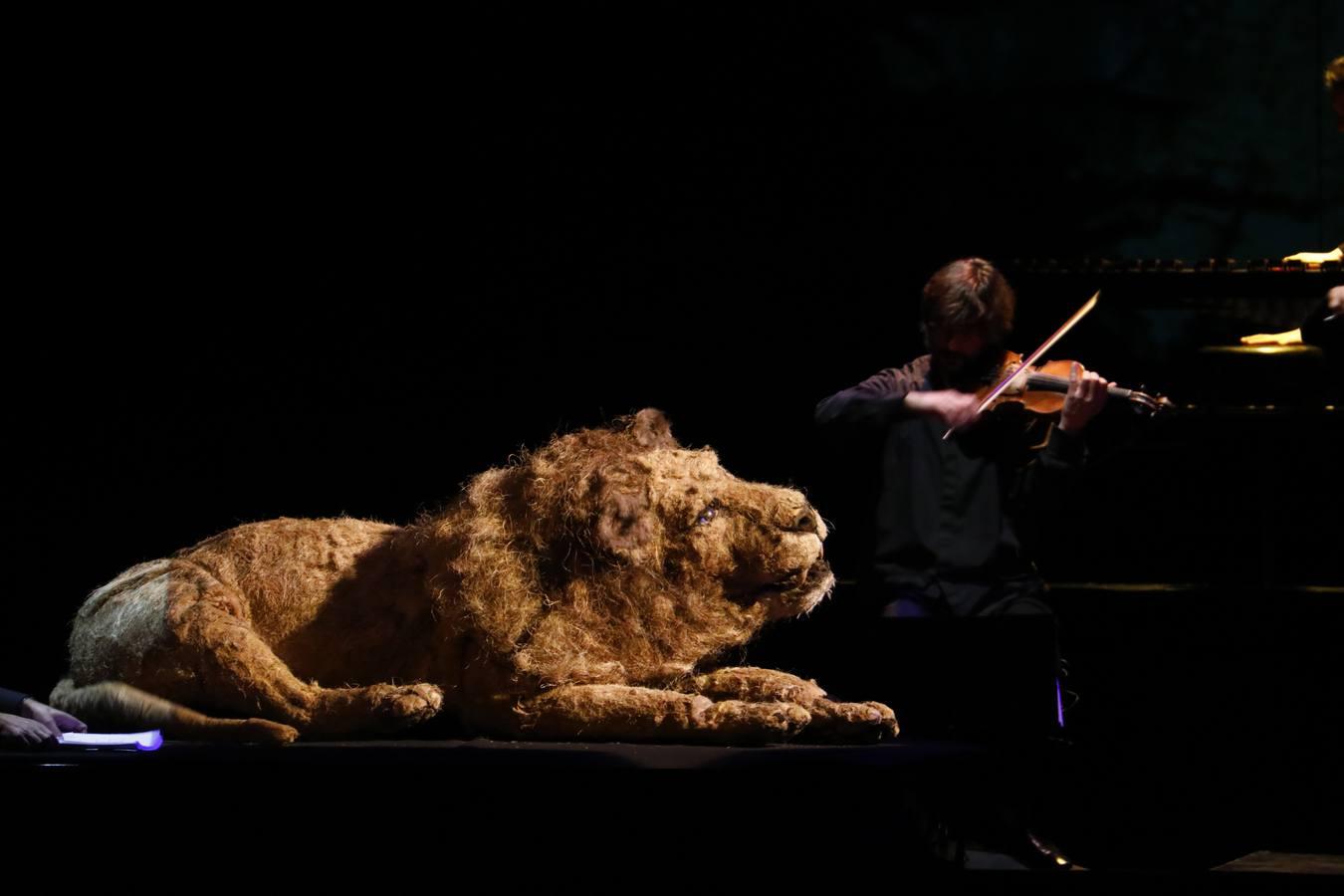 Espectáculo de títeres en el Gran Teatro de Córdoba, en imágenes