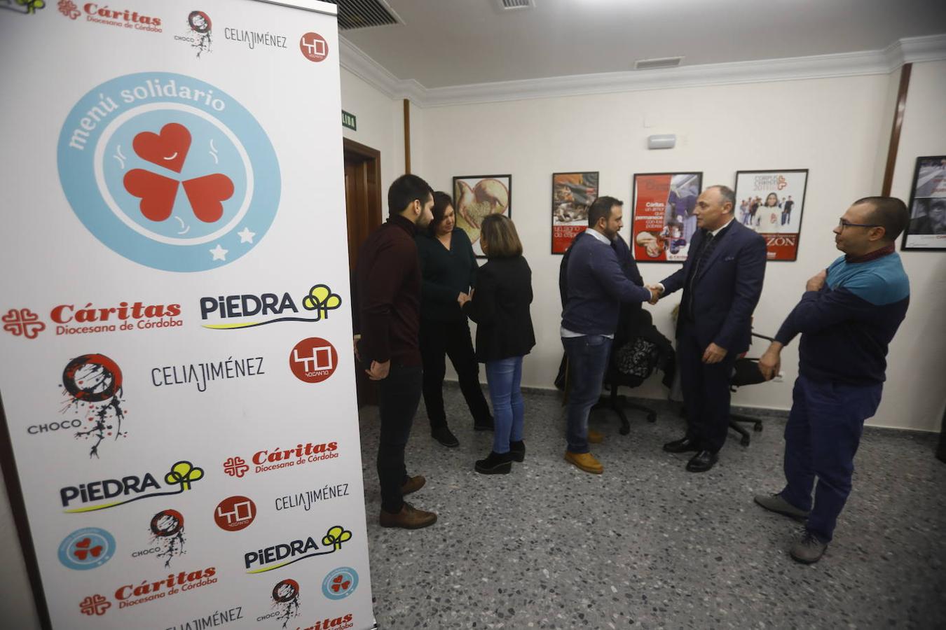 La presentación de la comida para los sin techo de Córdoba, en imágenes