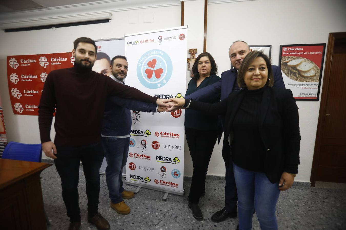 La presentación de la comida para los sin techo de Córdoba, en imágenes