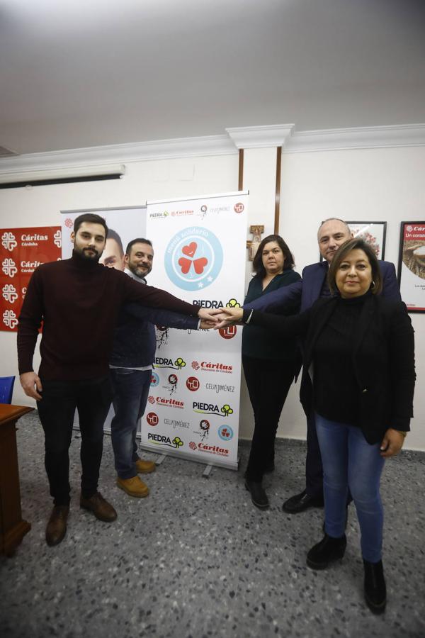 La presentación de la comida para los sin techo de Córdoba, en imágenes