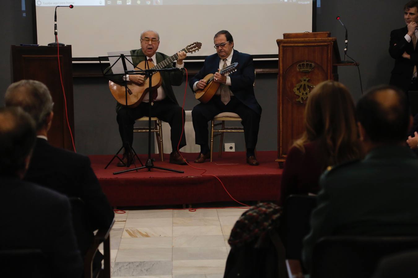 En imágenes, el día de distinciones en la Real Academia de Córdoba