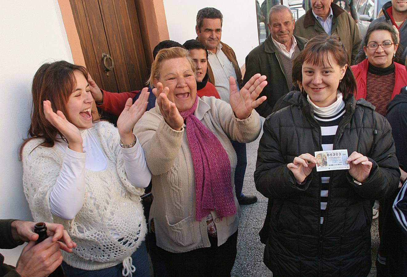 La alegría de la Lotería de Navidad a lo largo de la historia en Sevilla