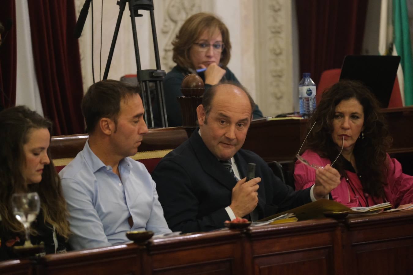 En imágenes: Último pleno de 2019 en Cádiz