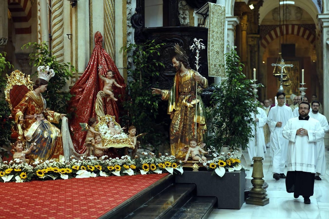 Misa de la Natividad en la Catedral de Córdoba, en imágenes