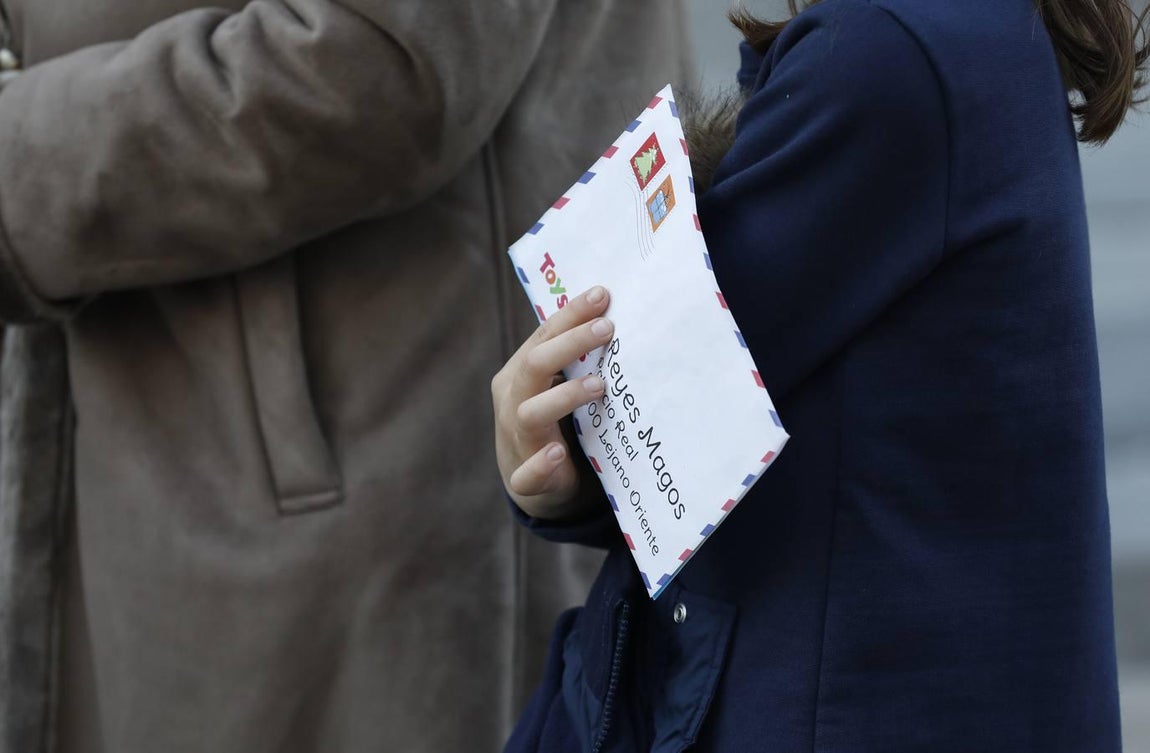 El desfile de la Cartera Real por la calles de Córdoba, en imágenes