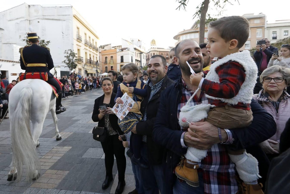 El desfile de la Cartera Real por la calles de Córdoba, en imágenes
