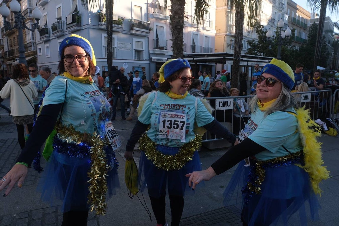 FOTOS: Búscate en la III San Silvestre de Cádiz 2019
