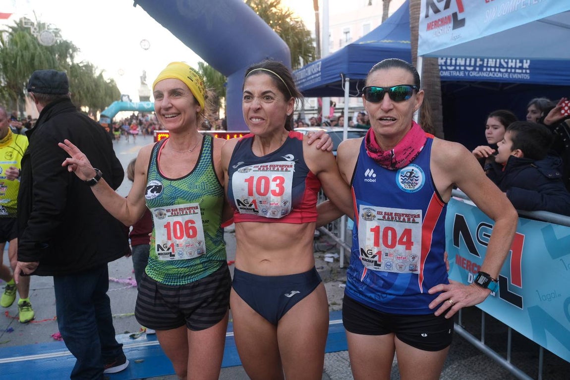 FOTOS: Búscate en la III San Silvestre de Cádiz 2019