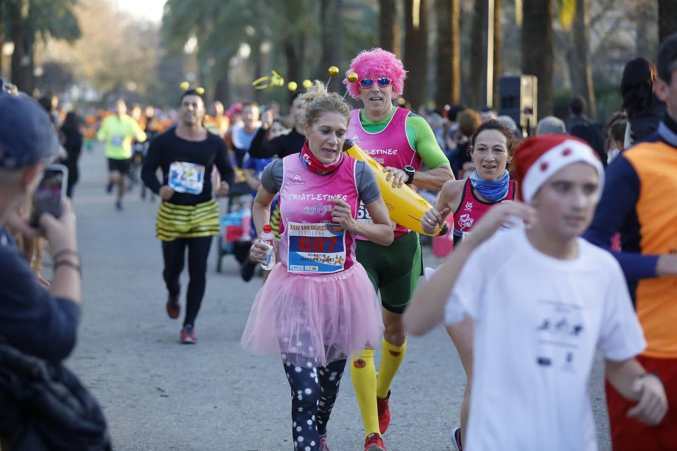 Las mejores imágenes de la carrera San Silvestre de Sevilla (I)