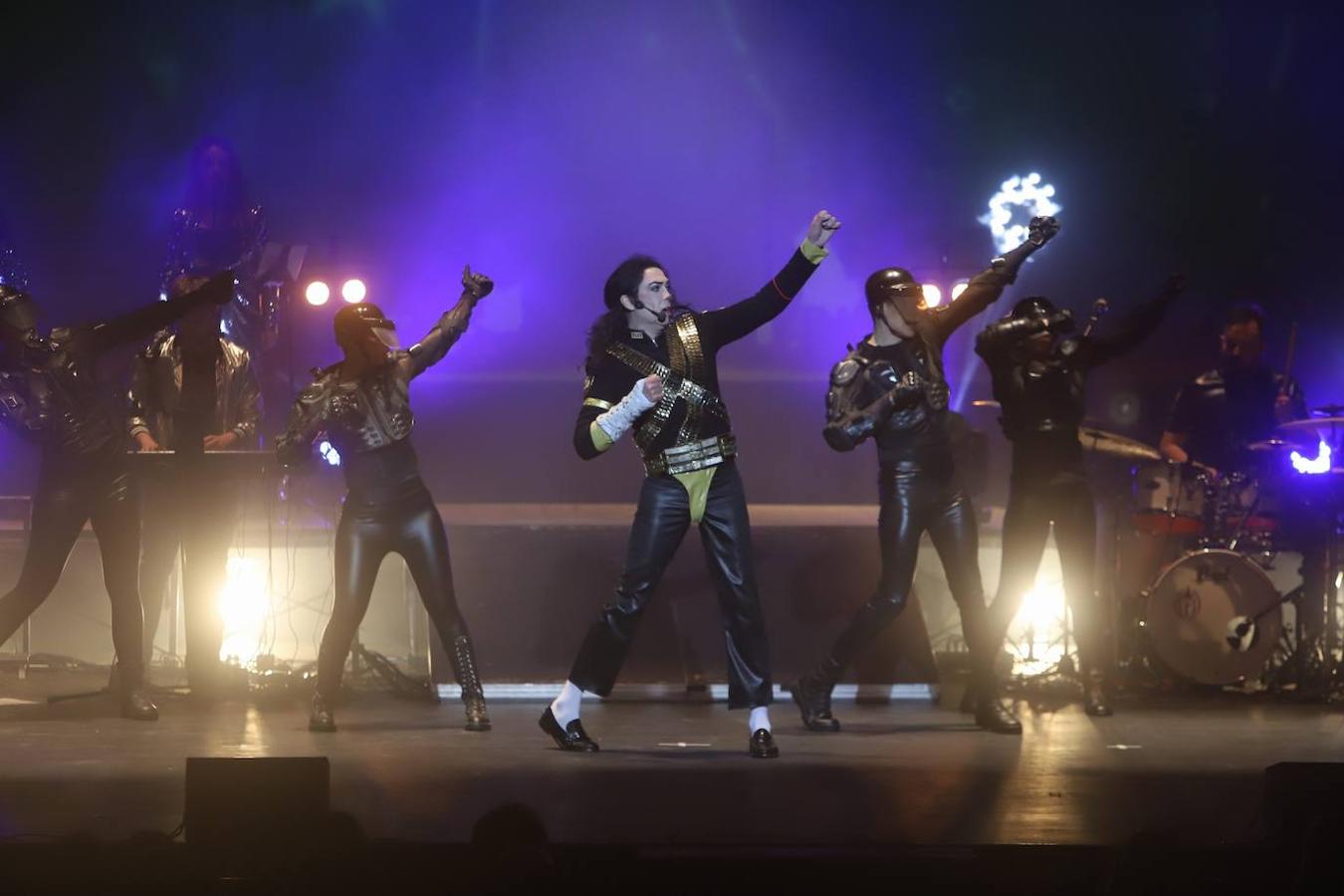El tributo a Michael Jackson en el Gran Teatro de Córdoba, en imágenes