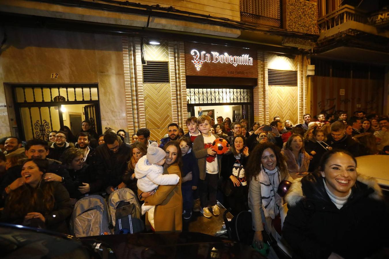 La Cabalgata de los Reyes en Ciudad Jardín de Córdoba, en imágenes