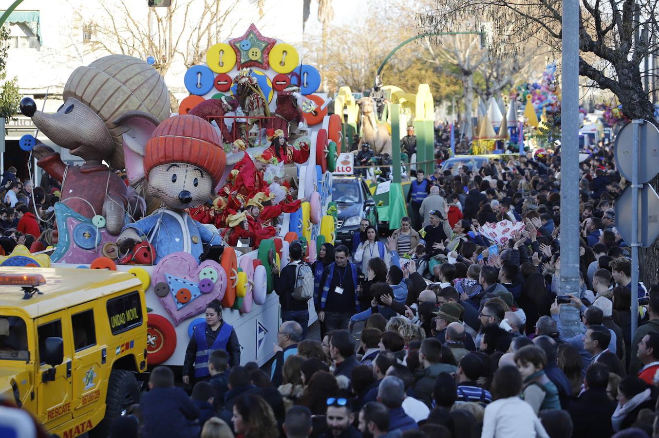 El arranque de la Cabalgata de los Reyes Magos en Córdoba, en imágenes