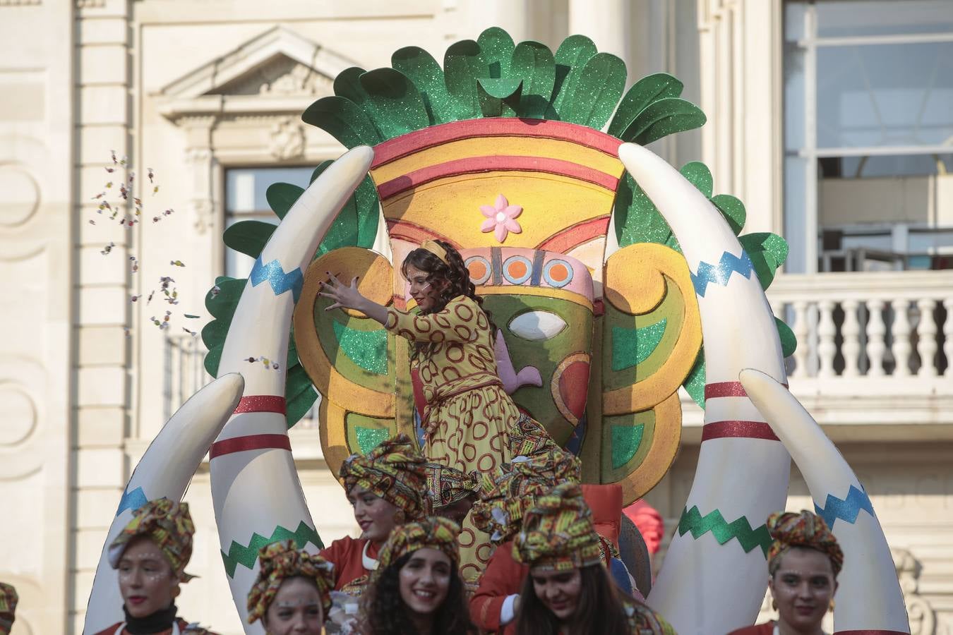 Salida de la Cabalgata de Reyes de Sevilla, en imágenes