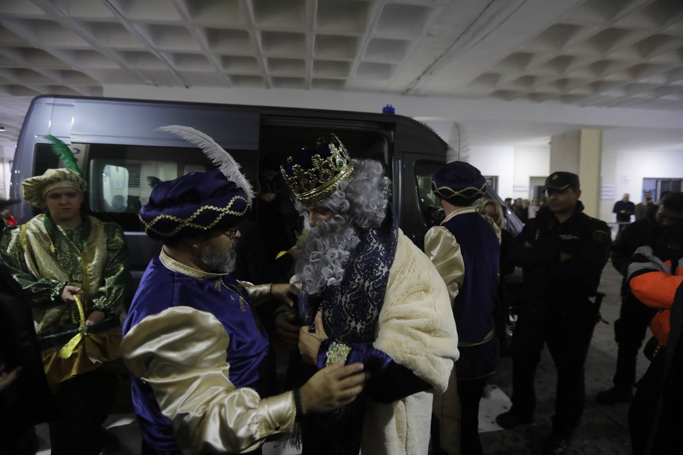 Los Reyes Magos visitan el Hospital Puerta del Mar