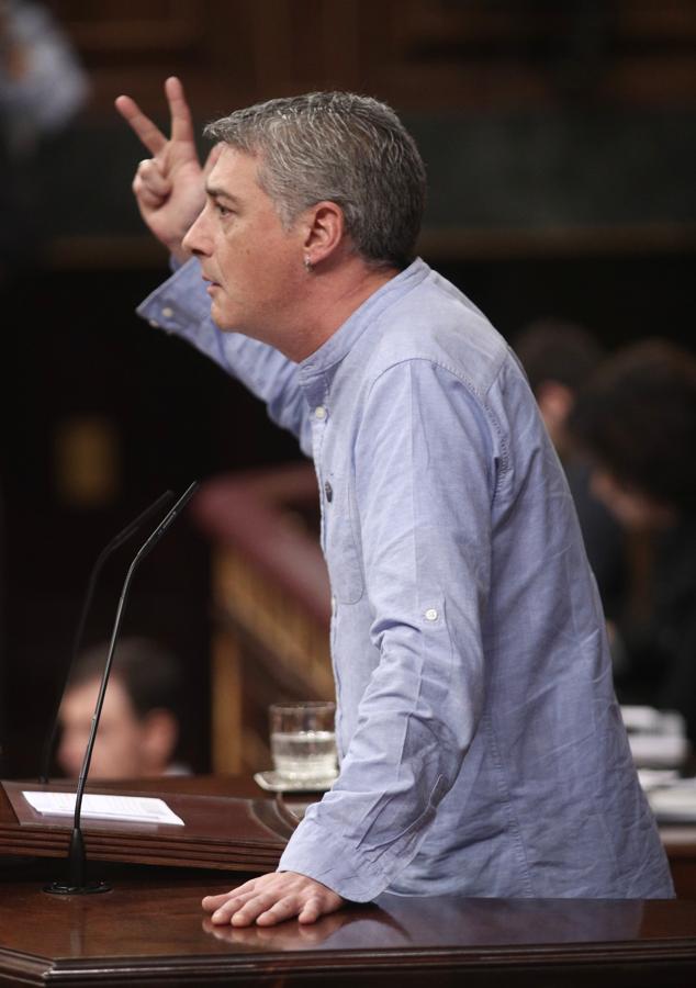 El diputado de EH Bildu en el Congreso, Oskar Matute, durante su intervención. 