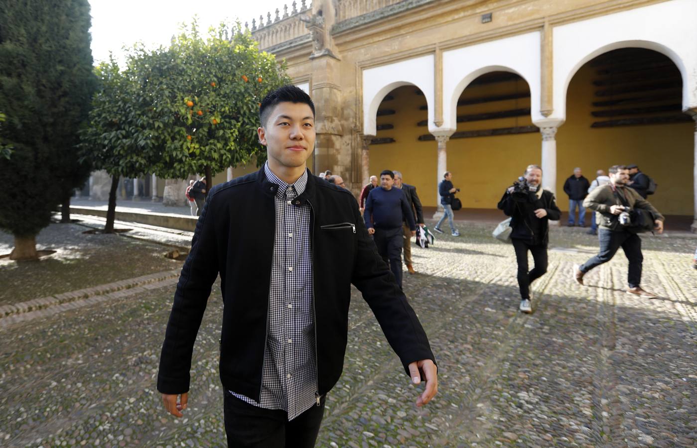 La presentación del japonés Shimizu del Córdoba Patrimonio, en imágenes