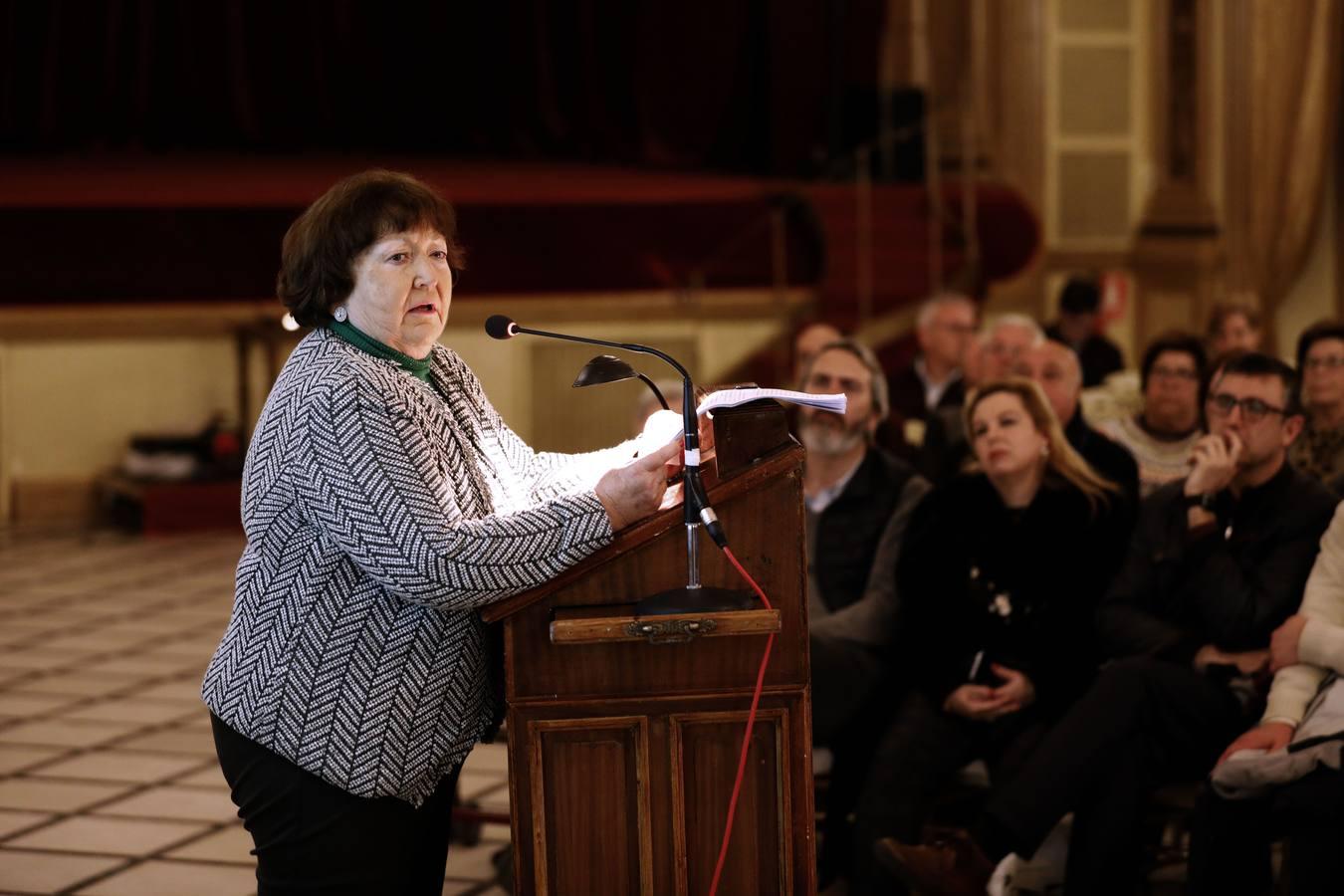 La conferencia de María Jesús Viguera en El Templo de Córdoba, en imágenes