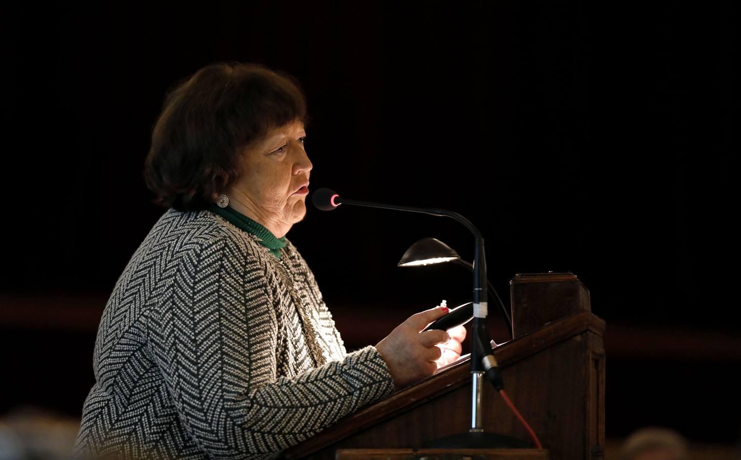 La conferencia de María Jesús Viguera en El Templo de Córdoba, en imágenes