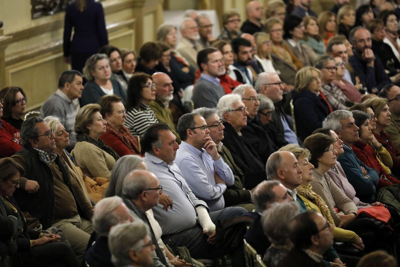 La conferencia de María Jesús Viguera en El Templo de Córdoba, en imágenes