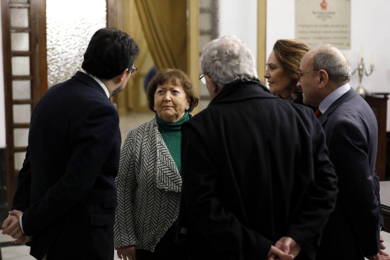 La conferencia de María Jesús Viguera en El Templo de Córdoba, en imágenes