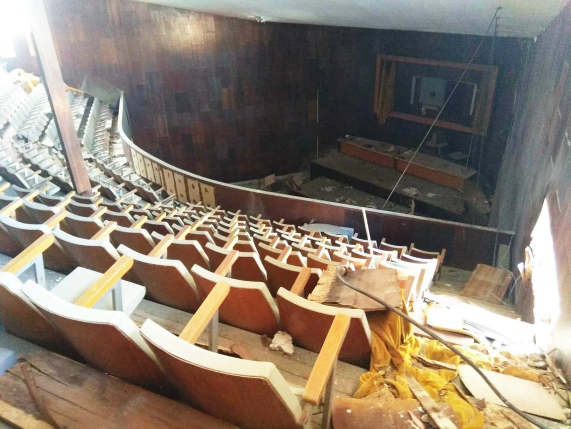 FOTOS: Lamentable estado de la antigua Escuela de Náutica de Cádiz, antaño un símbolo de la ciudad