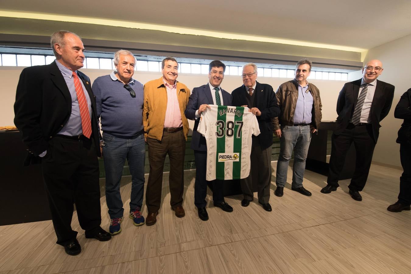 Las imágenes de José Luis Navarro, un mito del Córdoba CF