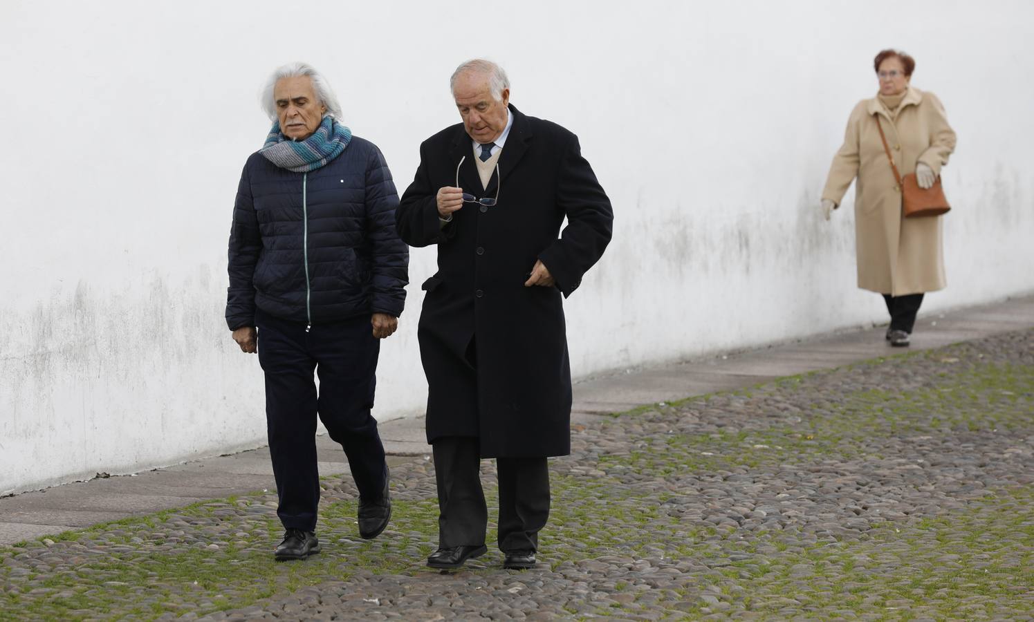 La Misa por el descanso de José Luis Navarro, en imágenes