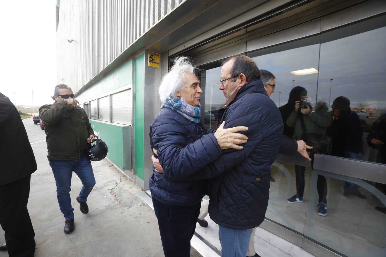 La despedida a José Luis Navarro en El Arcángel, en imágenes