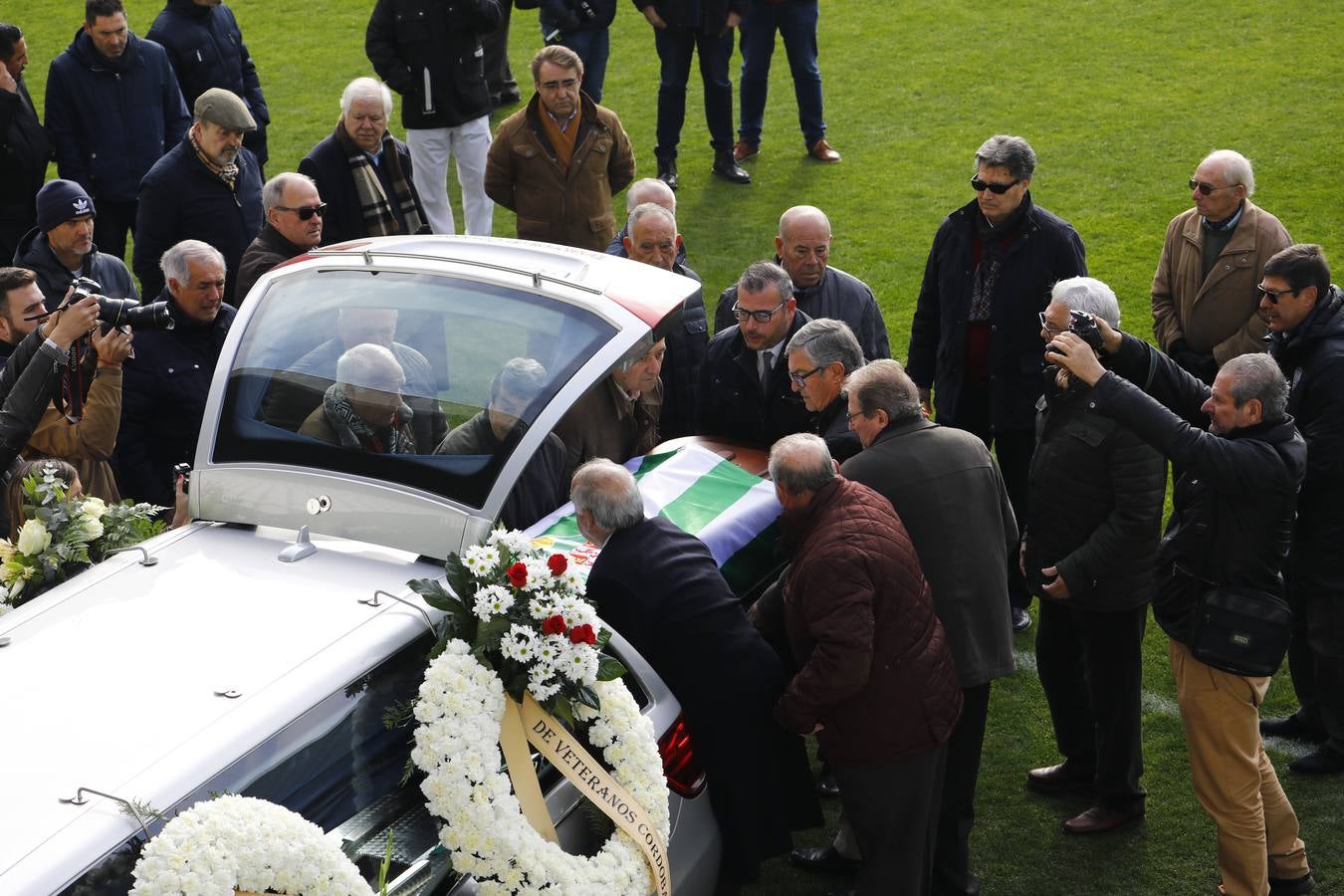 La despedida a José Luis Navarro en El Arcángel, en imágenes