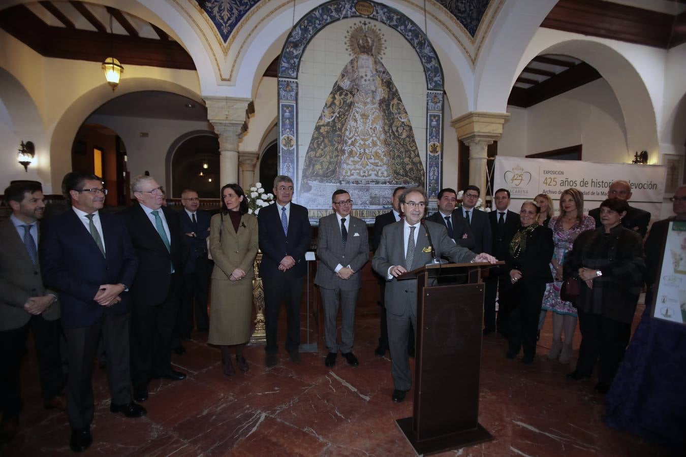 Inauguración de la exposición sobre el Archivo de la Macarena, en imágenes