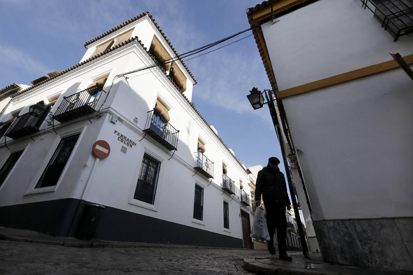 La calle Fernando Colón de Córdoba, en imágenes