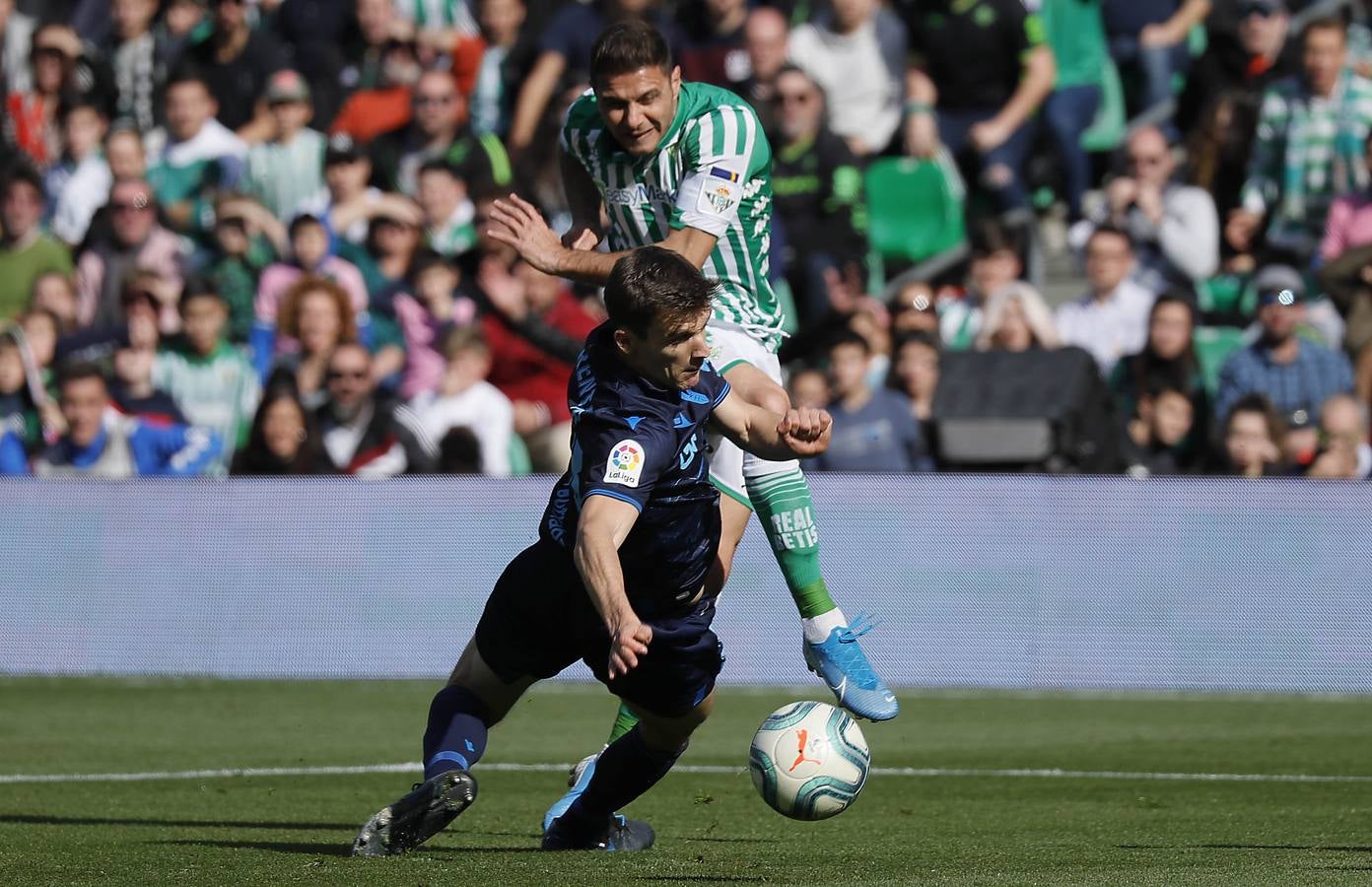 En imágenes, la victoria del Real Betis ante la Real Sociedad en el Villamarín