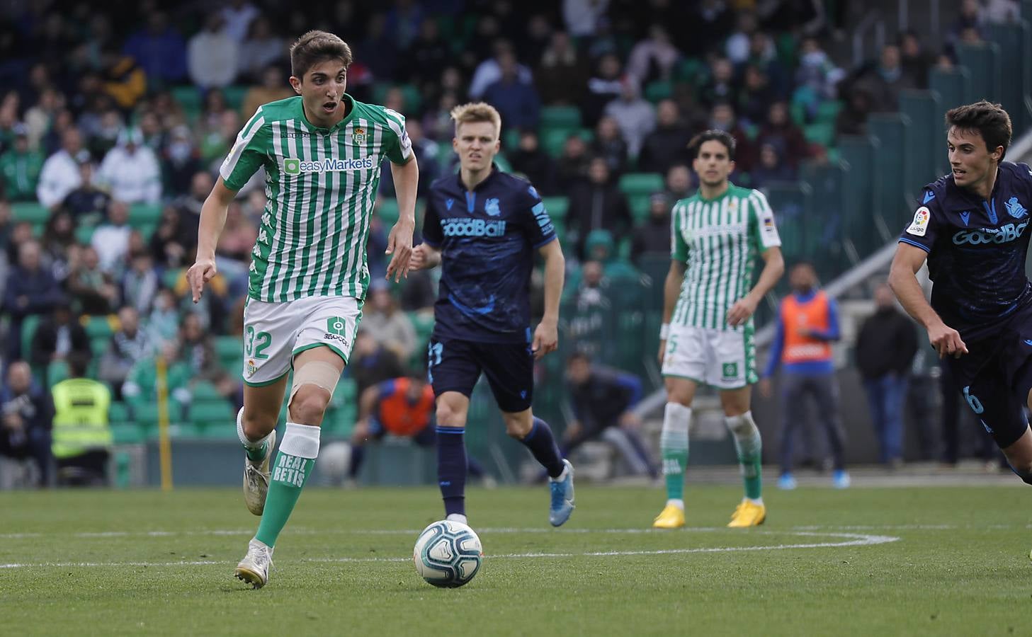 En imágenes, la victoria del Real Betis ante la Real Sociedad en el Villamarín