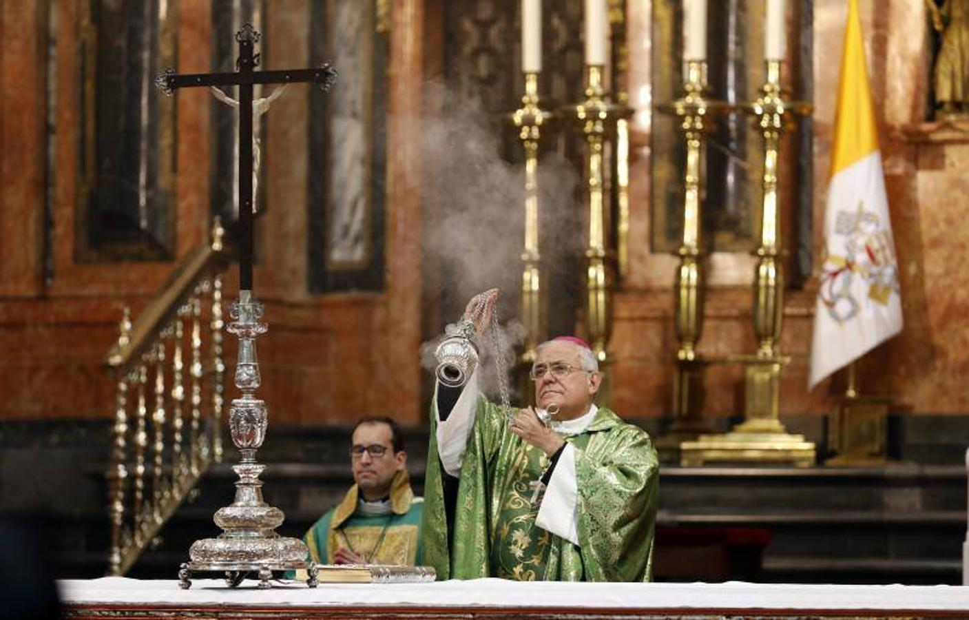 La misa de la Agrupación de Cofradías de Córdoba, en imágenes