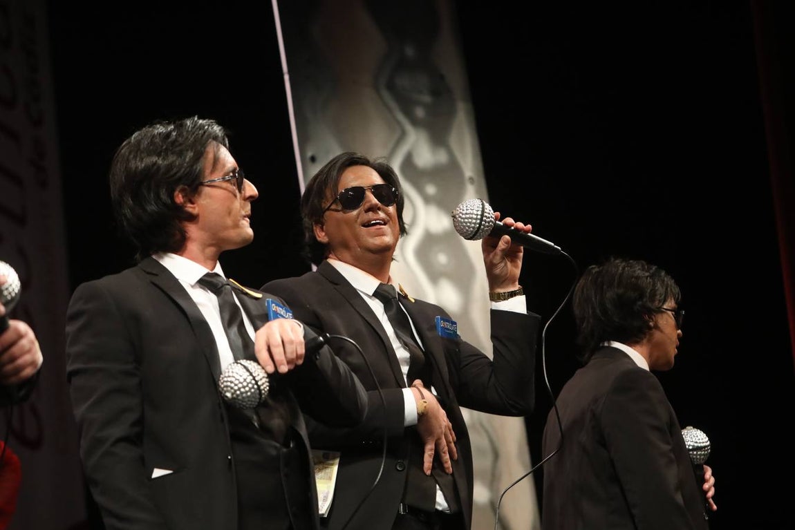 FOTOS: Chirigota &#039;Yo soy tu padre&#039; en el COAC 2020